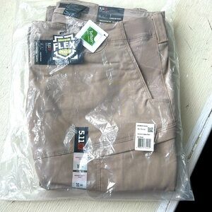 Brand new in org bag 5.11 Apex pants 👖 Long